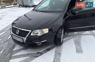 Універсал Volkswagen Passat 2009 в Вінниці