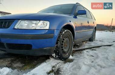 Универсал Volkswagen Passat 1999 в Казатине