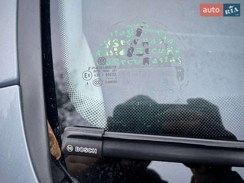 Універсал Volkswagen Passat 2011 в Конотопі