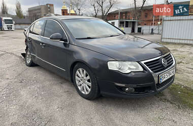 Седан Volkswagen Passat 2006 в Кропивницком