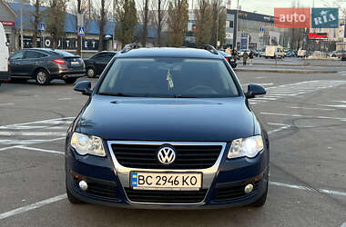 Универсал Volkswagen Passat 2007 в Киеве