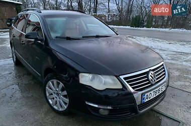 Универсал Volkswagen Passat 2005 в Рахове