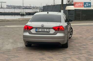 Седан Volkswagen Passat 2013 в Николаеве