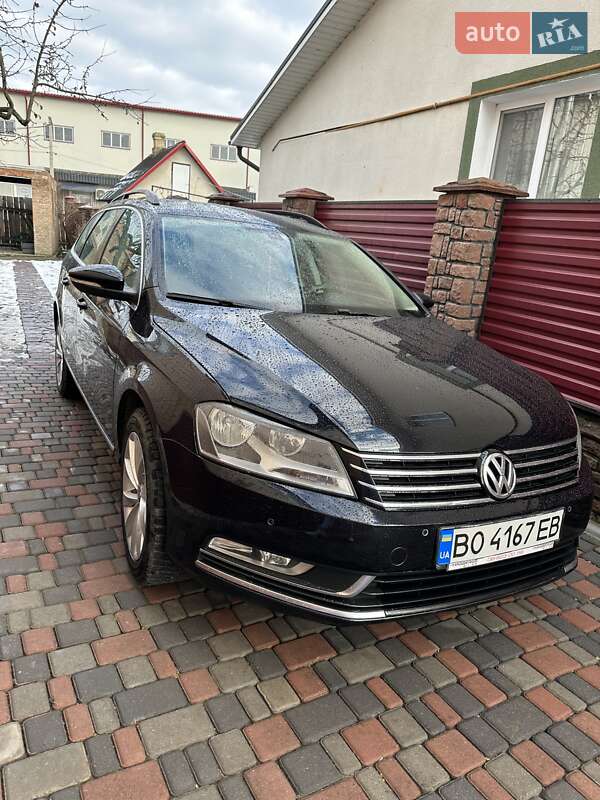 Універсал Volkswagen Passat 2012 в Чорткові