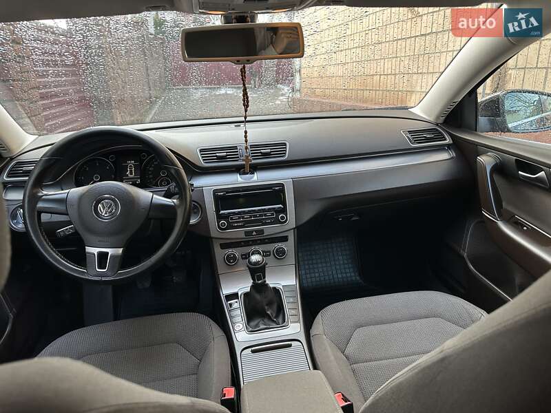 Універсал Volkswagen Passat 2012 в Чорткові