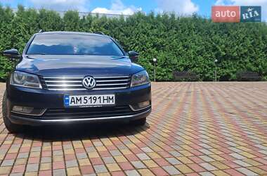 Volkswagen Passat 2011