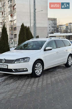 Volkswagen Passat 2011