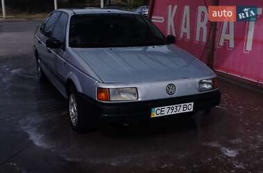 Седан Volkswagen Passat 1992 в Черновцах