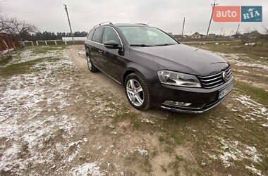 Универсал Volkswagen Passat 2010 в Сарнах