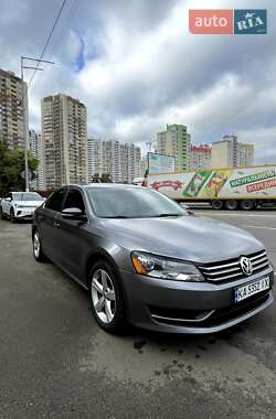 Седан Volkswagen Passat 2014 в Киеве