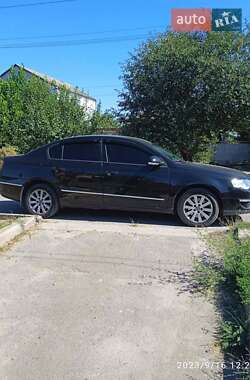 Седан Volkswagen Passat 2007 в Дніпрі