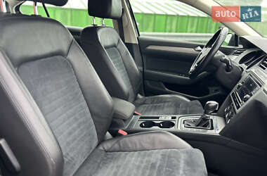 Седан Volkswagen Passat 2018 в 