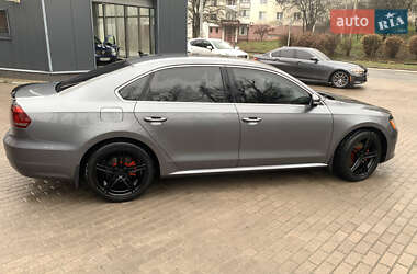 Седан Volkswagen Passat 2014 в Тернополе