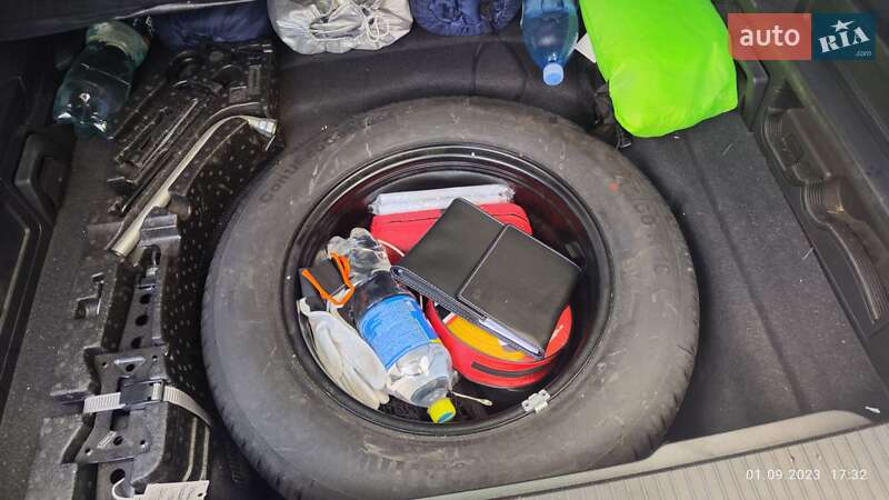 Універсал Volkswagen Passat 2018 в Чернівцях