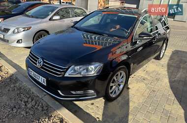 Volkswagen Passat 2012