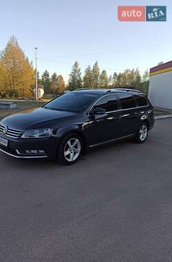 Volkswagen Passat 2011