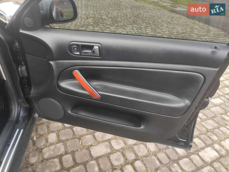 Седан Volkswagen Passat 2003 в Шептицькому