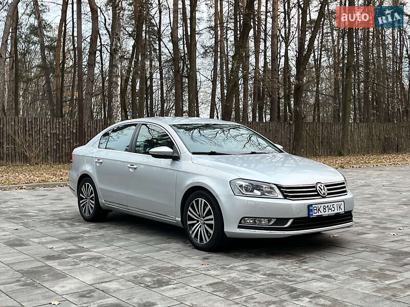Седан Volkswagen Passat 2012 в Луцке фото 3 Седан Volkswagen Passat 2012 в Луцке