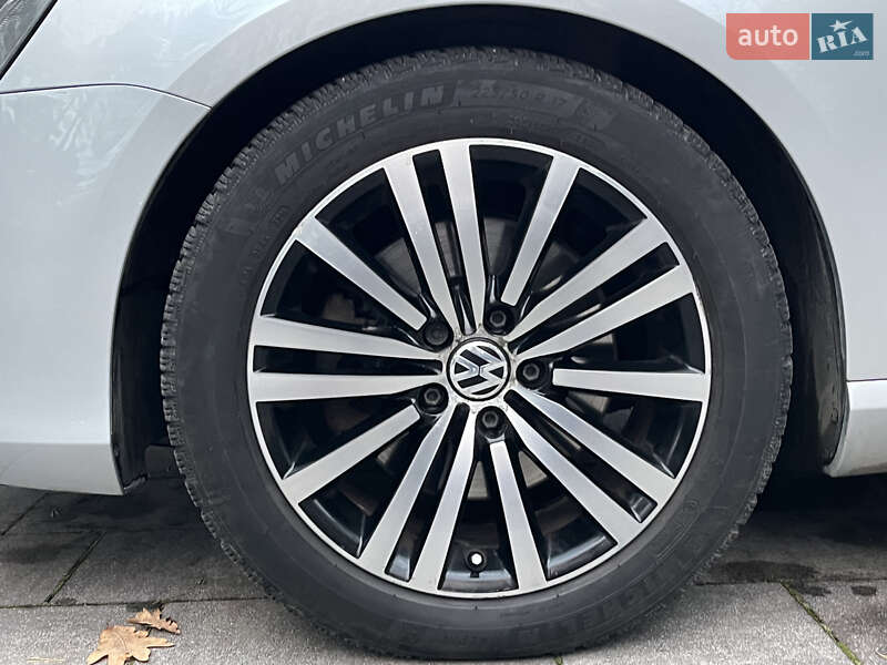 Седан Volkswagen Passat 2012 в Луцке фото 15 Седан Volkswagen Passat 2012 в Луцке