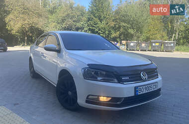 Volkswagen Passat 2011