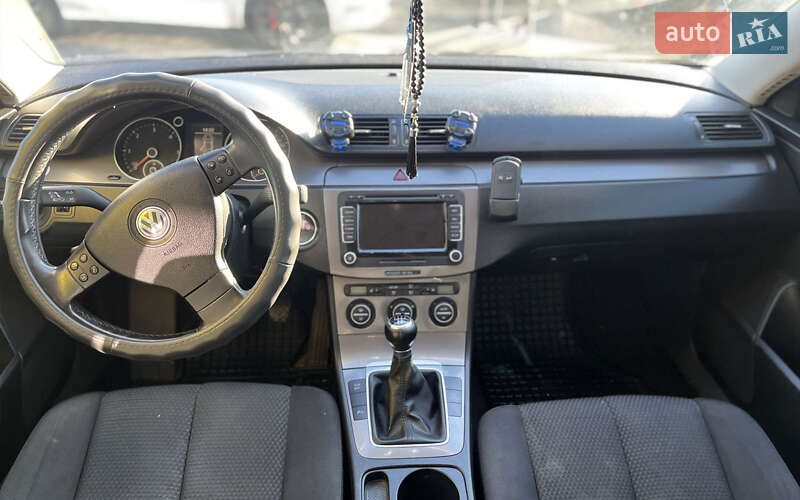 Универсал Volkswagen Passat 2009 в Мукачево