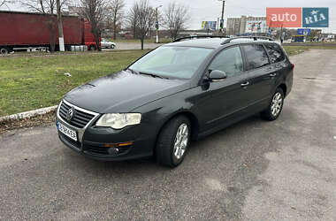 Універсал Volkswagen Passat 2005 в Кропивницькому