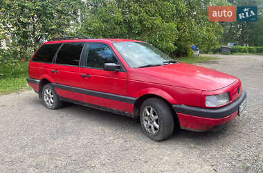 Универсал Volkswagen Passat 1990 в Перечине