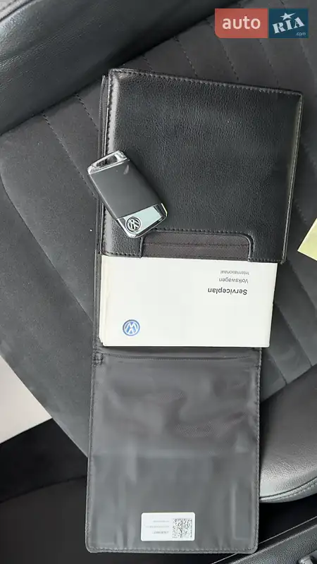 Седан Volkswagen Passat 2015 в Сваляве документ