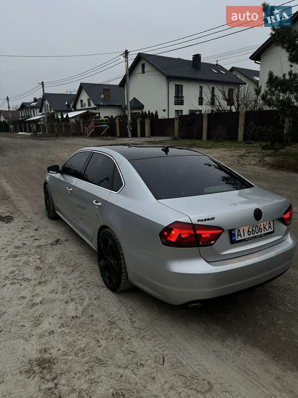 Седан Volkswagen Passat 2012 в Броварах