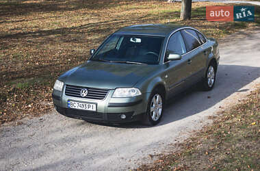 Седан Volkswagen Passat 2002 в Кропивницком