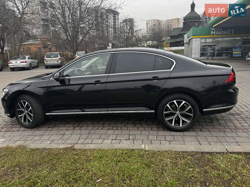 Седан Volkswagen Passat 2017 в Львове фото 30 Седан Volkswagen Passat 2017 в Львове