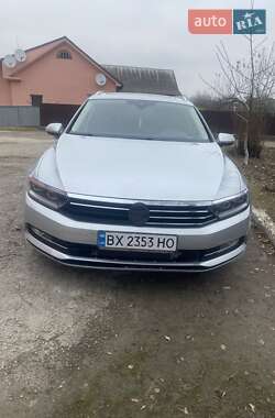 Універсал Volkswagen Passat 2015 в Хмельницькому