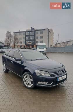 Універсал Volkswagen Passat 2011 в Старокостянтинові