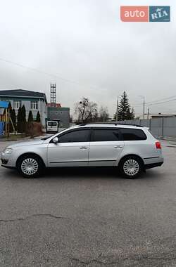 Універсал Volkswagen Passat 2006 в Києві