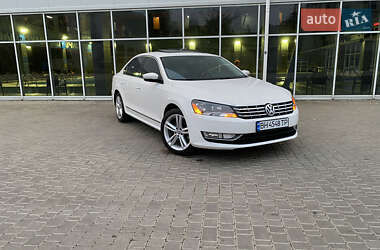 Седан Volkswagen Passat 2014 в Одессе