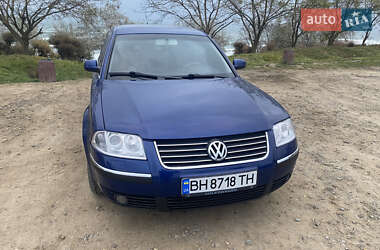 Седан Volkswagen Passat 2000 в Черноморске