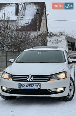 Седан Volkswagen Passat 2012 в Харкові