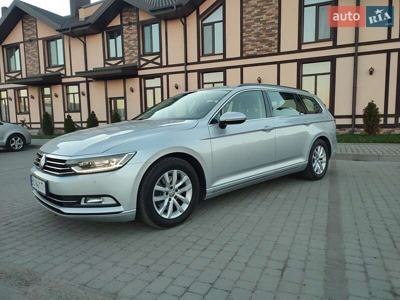 Универсал Volkswagen Passat 2018 в Радехове