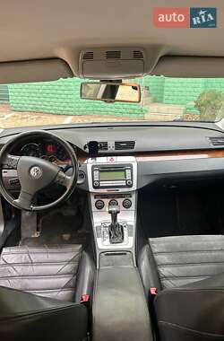 Седан Volkswagen Passat 2008 в Дніпрі