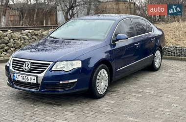 Седан Volkswagen Passat 2005 в Івано-Франківську