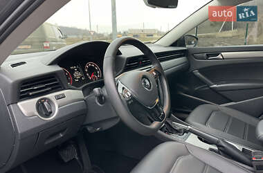 Седан Volkswagen Passat 2021 в 