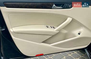 Седан Volkswagen Passat 2015 в 