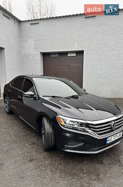 Седан Volkswagen Passat 2020 в Кривом Роге