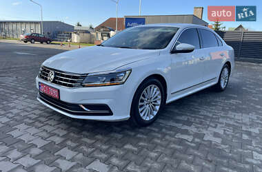 Volkswagen Passat 2016