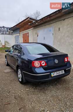 Седан Volkswagen Passat 2006 в Івано-Франківську