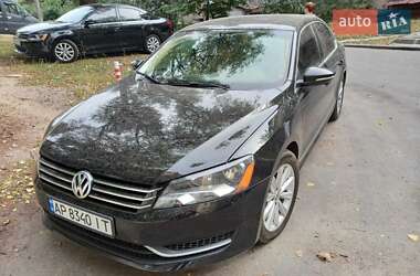 Седан Volkswagen Passat 2012 в Запоріжжі