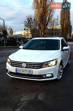 Седан Volkswagen Passat 2017 в Харькове