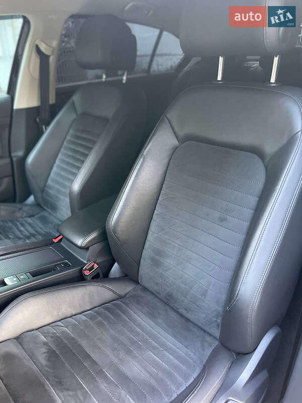 Седан Volkswagen Passat 2015 в Чернівцях