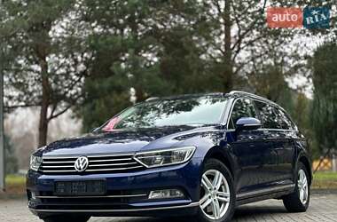 Універсал Volkswagen Passat 2019 в Трускавці