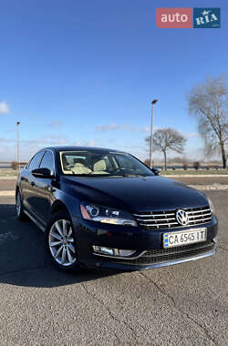 Седан Volkswagen Passat 2011 в Черкассах